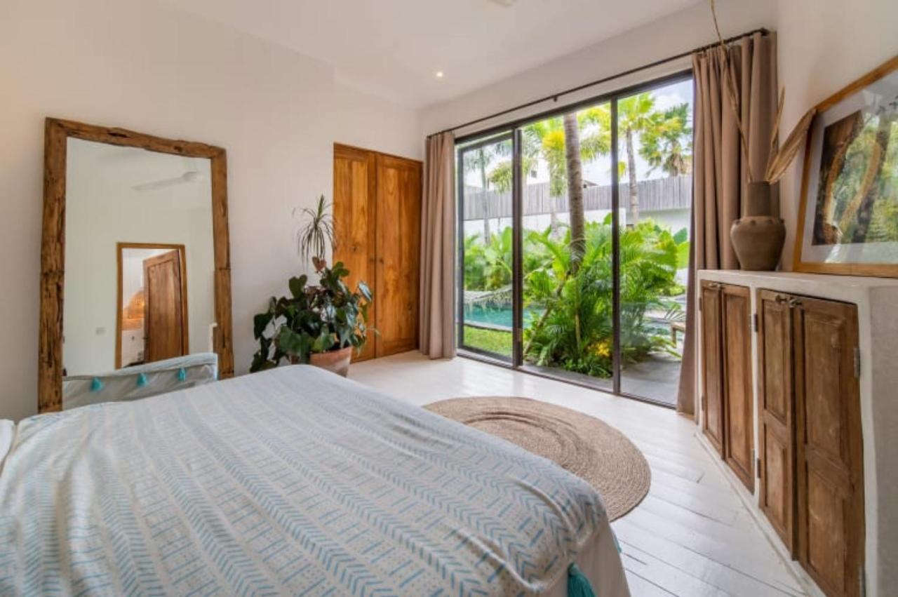 Yogi Surf Villas Complex Canggu Екстериор снимка